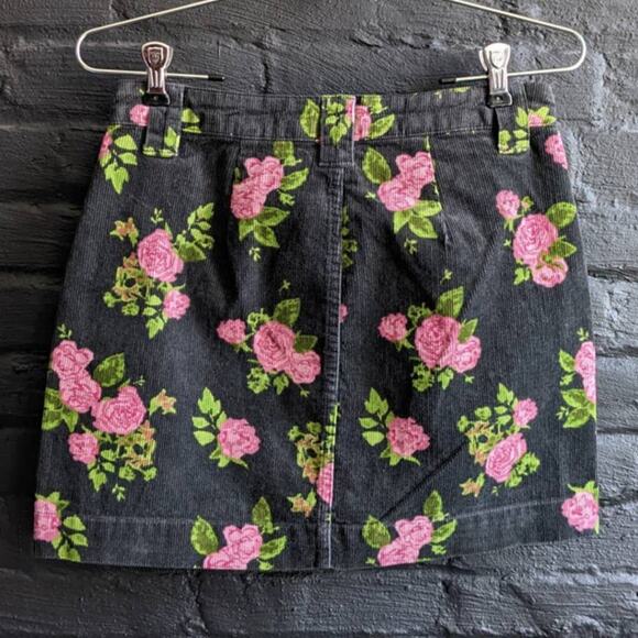 Retro Floral Corduroy Mini Skirt Dark Romance Boho Chic Grunge Grey Femme Skirt - Picture 4 of 5